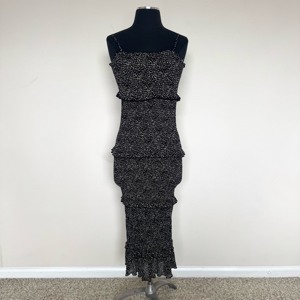 Mable Esme Black Tiered Ruffle Smocked Bodycon Midi Dress S - Picture 3 of 10